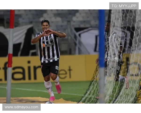 39岁胡尔克闪耀赛场助力米内罗竞技晋级南美洲杯决赛